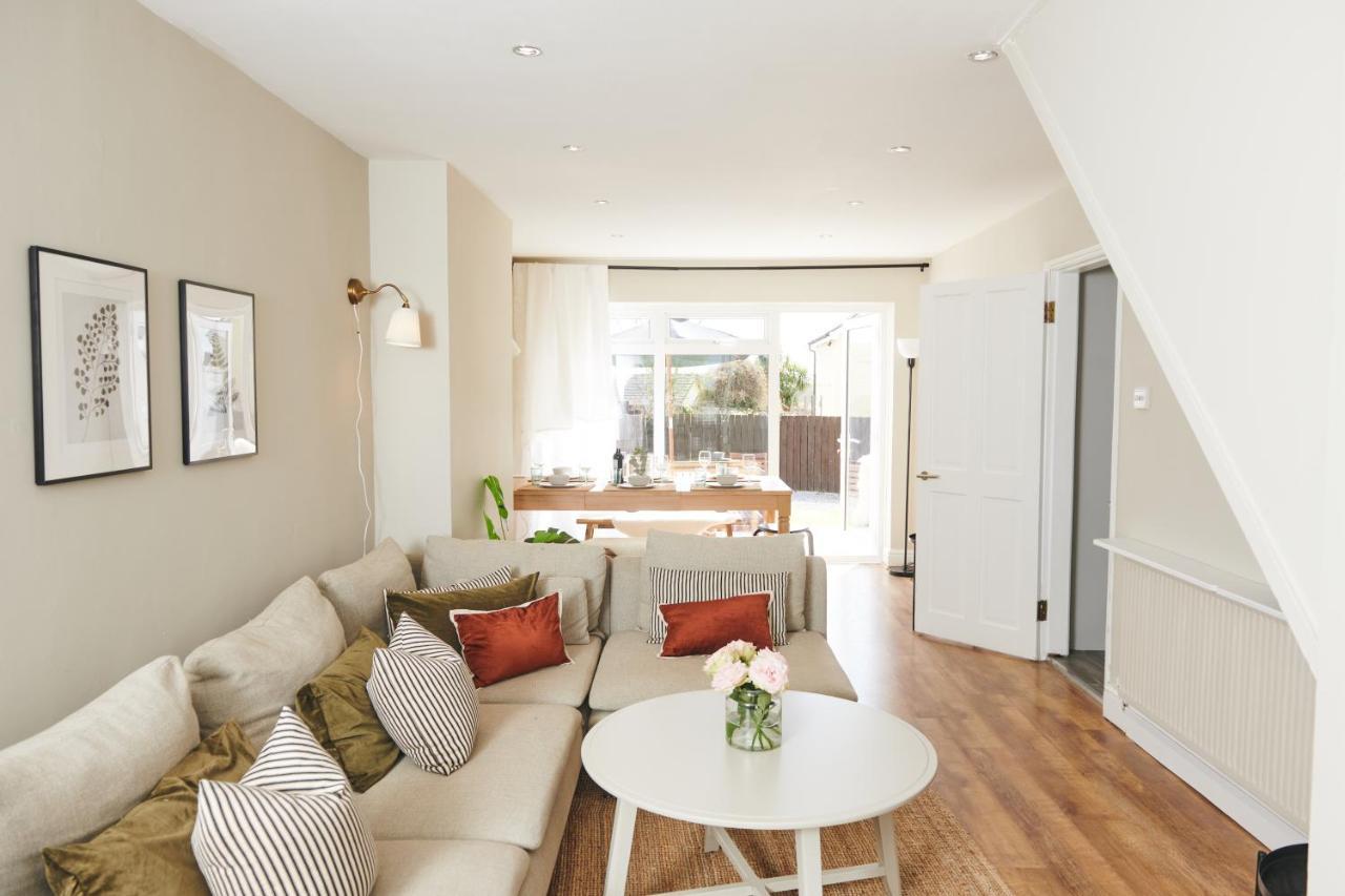Ser Ar Y Bryn- Lovely Family Home With Garden, Walk To The Village And Beach Saundersfoot Exterior photo